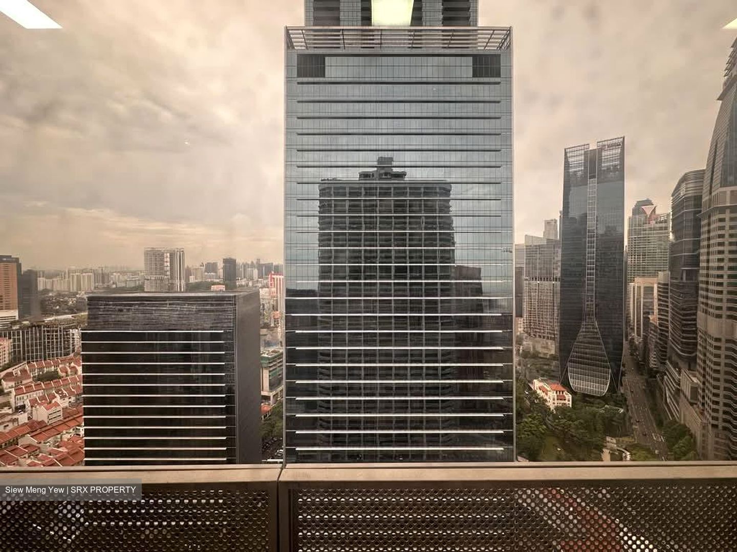 International Plaza (D2), Office #553762411